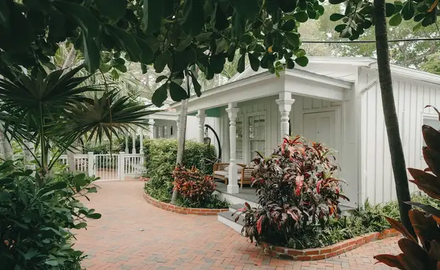Lighthouse Hotel - Key West Historic Inns - 7
