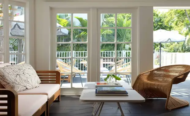 Lighthouse Hotel - Key West Historic Inns - 4