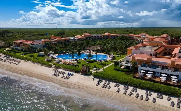 Ocean Coral & Turquesa El Beso 5* - Adults only - 1