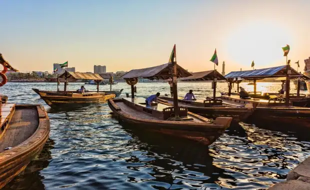 Emirats Arabes Unis : Le Complet - 2