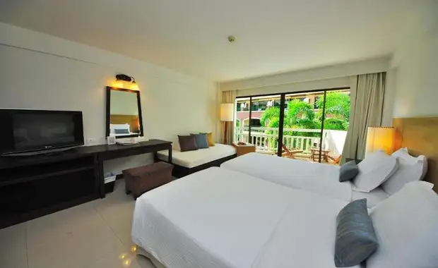 Ramada Phuket South Sea 4* - 7