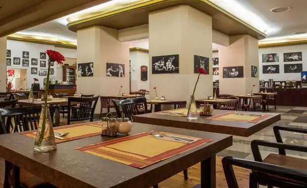 EA Hotel Rokoko 4* - Sans transfert - 9