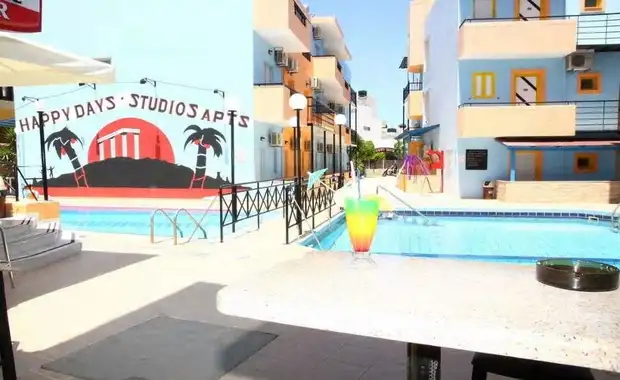 Happy Days Studios 3* - 15