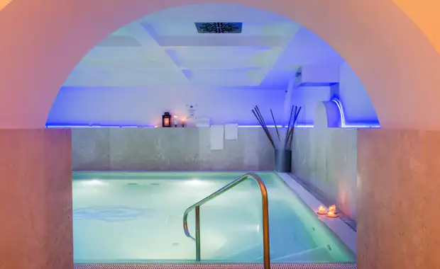 Rose Garden Hotel - 4* - 2