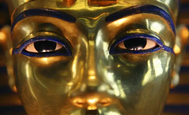 Horus des Pyramides au Nil ( entrée et sortie Caire )J/D - 5