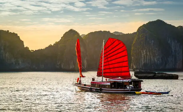 Circuit Vietnam en Liberté et Privatif 5* - 12