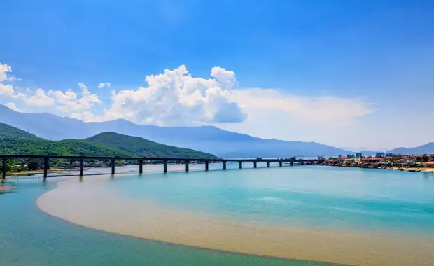 Circuit privatif Vietnam en Premier Regard - 12