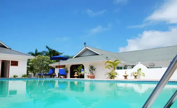 COMBINÉ 2 ILES : MAHÉ + PRASLIN Thalassa Self-Catering Apartments + The Britannia 07 nuits - 1