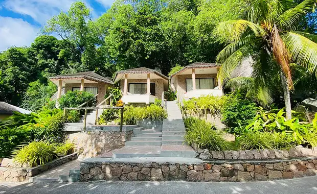 COMBINÉ 3 ILES : PRASLIN + LA DIGUE + MAHÉ Berjaya Praslin + Le Patatran + Valmer 10 nuits - 5