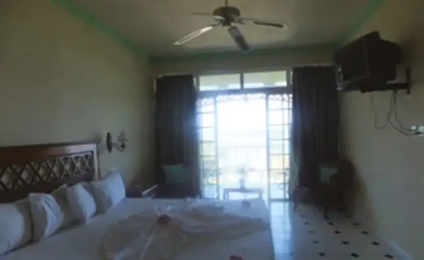 Hôtel Palm Beach ** - 13