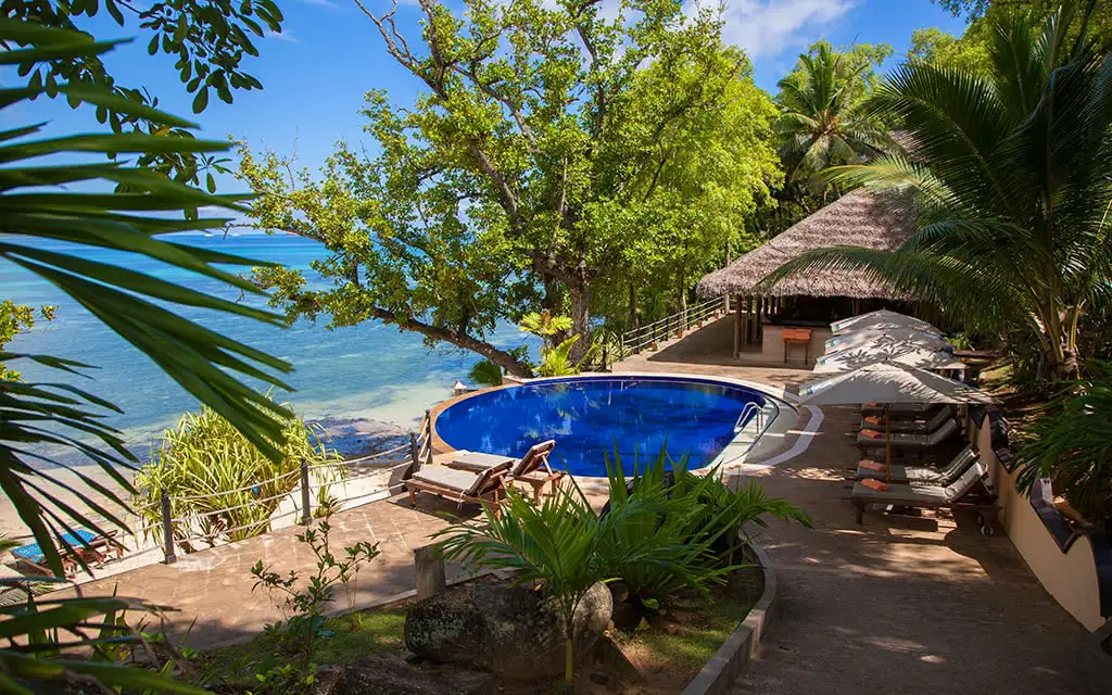 COMBINÉ 2 ILES : PRASLIN + MAHÉ Berjaya Praslin + L'Habitation Cerf Island 14 nuits ** - 2