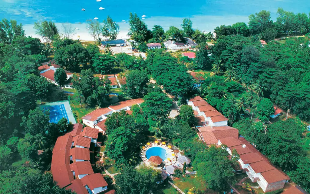 COMBINÉ 2 ILES : PRASLIN + MAHÉ Berjaya Praslin + L'Habitation Cerf Island 14 nuits ** - 1
