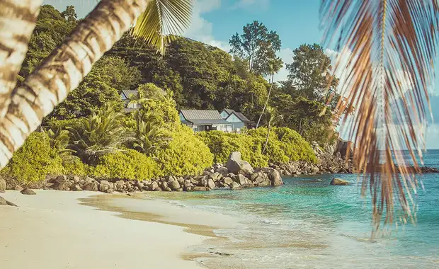 COMBINÉ 2 ILES : PRASLIN + MAHÉ Paradise Sun + Carana Beach Hôtel 14 nuits **** - 4