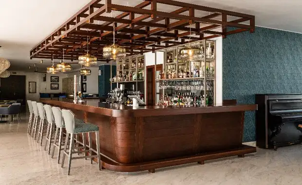 Hotel Fariones - 3