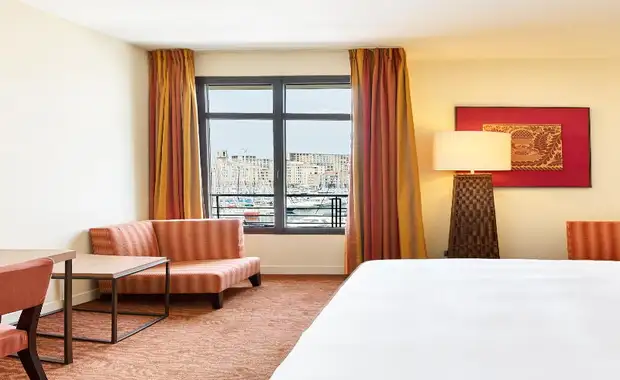 Radisson Blu Marseille - 25