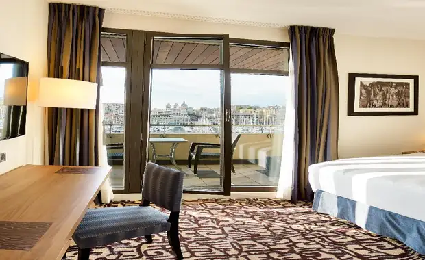 Radisson Blu Marseille - 26