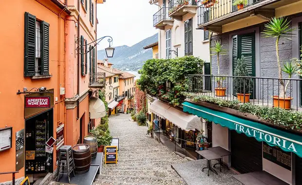 Autotour Les Lacs Italiens en liberté 4* - 12