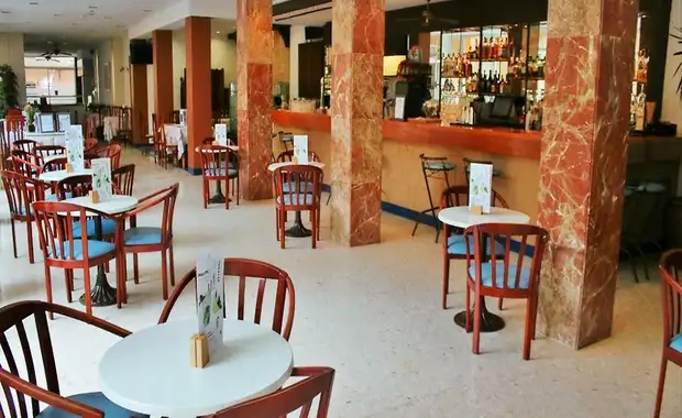 30º Hotels - Hotel Espanya Calella - 3* - 8