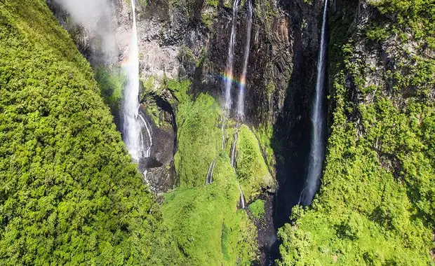 Dina Morgabine Saint Gilles by Ôvoyages 3* - 10