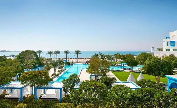 Hilton Salwa Beach Resort & Villas 5* - 1
