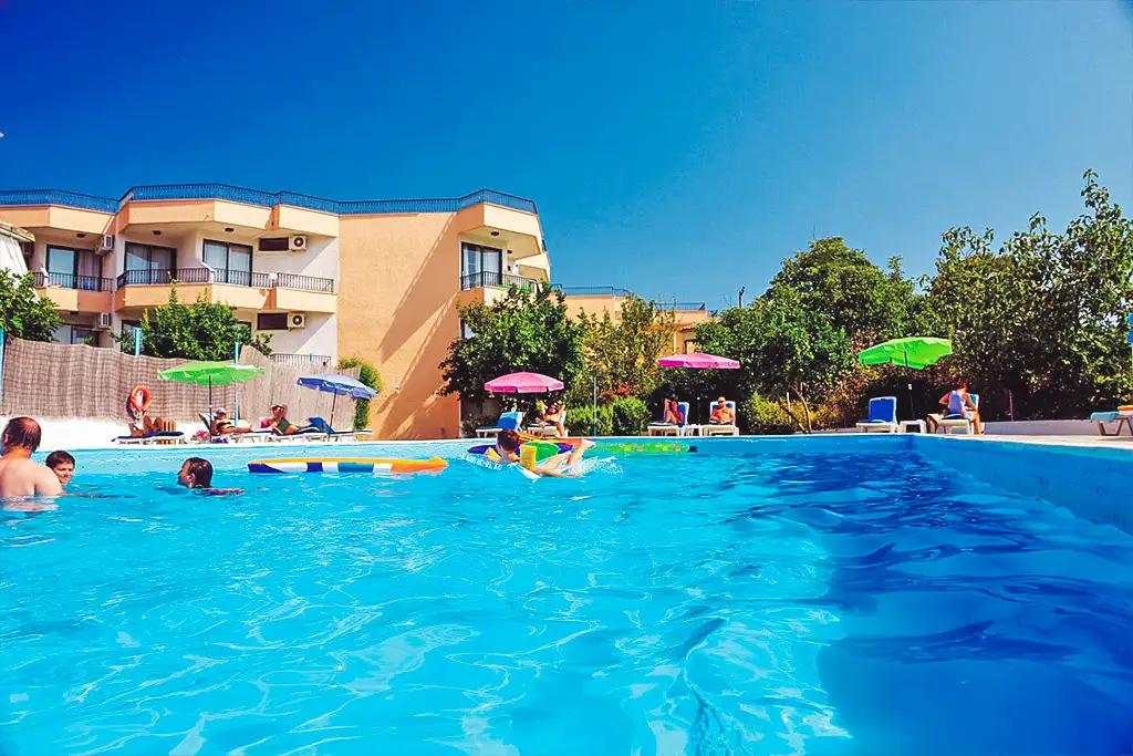 Hôtel Alkionis 3* - 4