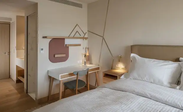 Coco Mat Athens BC - 42