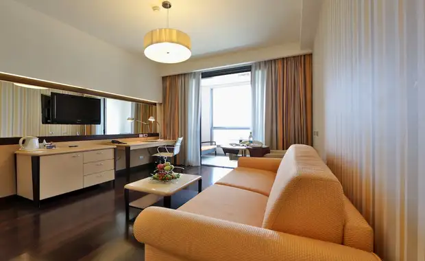 UNAHOTELS Varese - 2