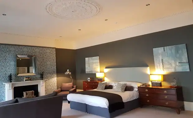 The Queensberry - 59