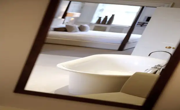 The Queensberry - 22