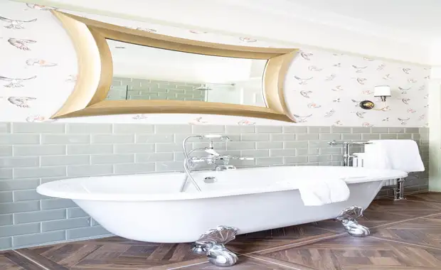 The Queensberry - 47