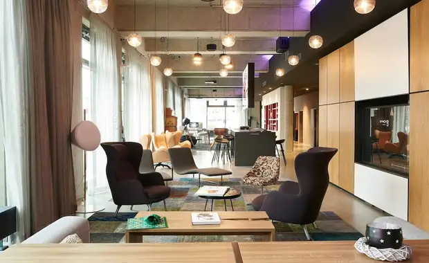 Moxy Berlin Ostbahnhof - 11