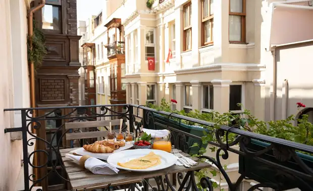Georges Hotel Galata - 1