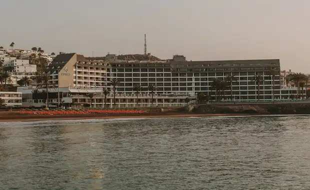 Don Gregory by Dunas - Adult Only - 22