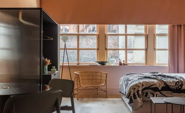 Whitworth Locke - 38