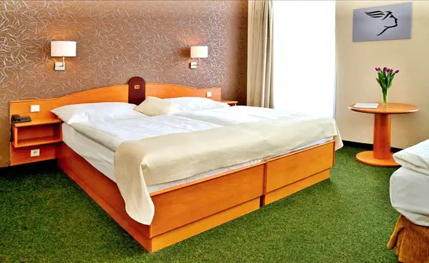 Hotel Merkur 4* - 3