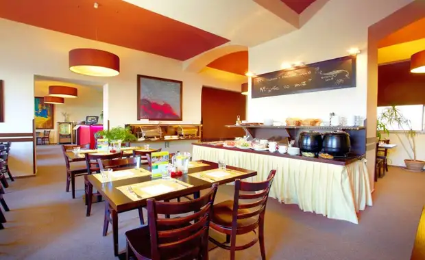 Hotel Merkur 4* - 7