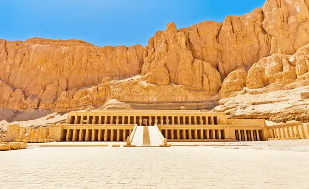 Sur les traces des pharaons 5* - 7