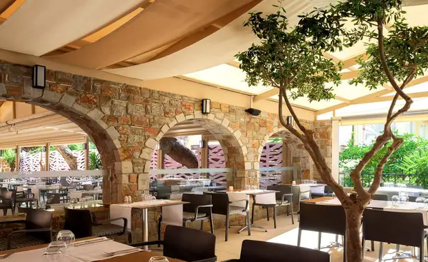 High Beach Resort 5* - 9