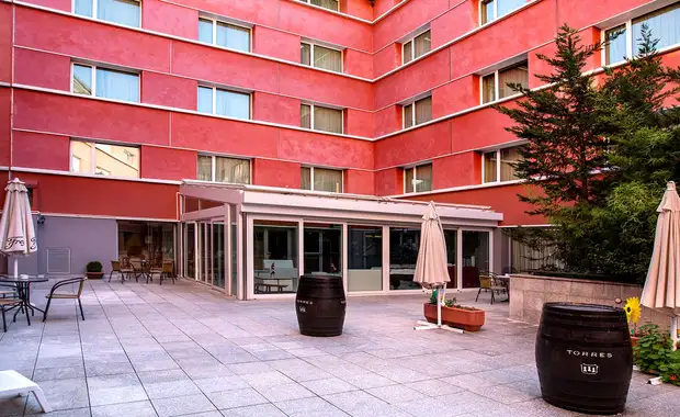 Escapade Détente en Andorre : reposez-vous en plein centre et profitez de l'accès à Caldea et diner - 4* - 10