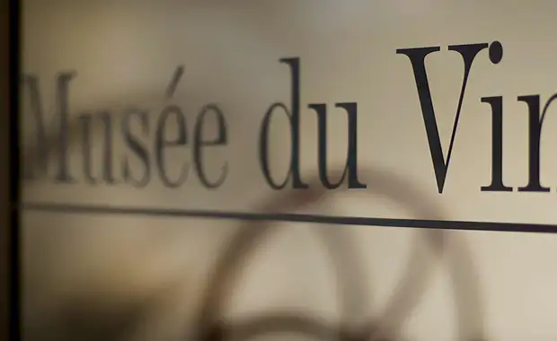 Séjour avec dîner & vins, visite et dégustation à la Maison Brotte - 3* - 25