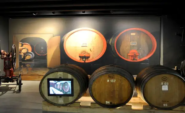 Séjour avec dîner & vins, visite et dégustation à la Maison Brotte - 3* - 1