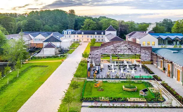 Luxe et détente avec accès au spa, à chantilly - 4* - 2