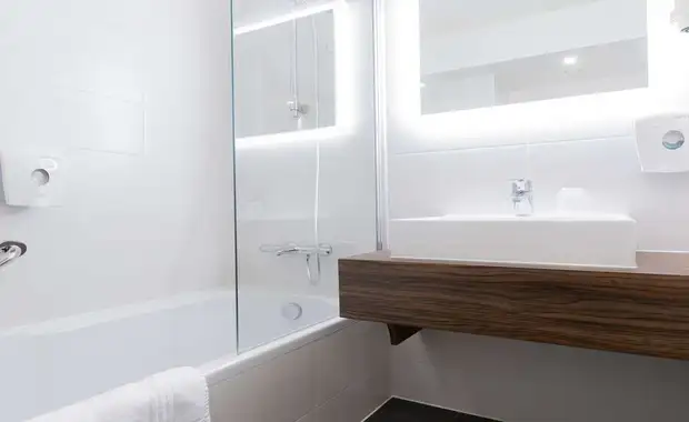 Romantique à plage avec accés au spa + bouteille de bulles + location vélo - 3* - 18