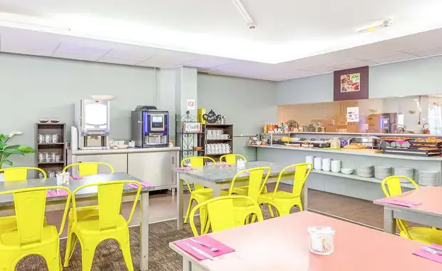 Escapade citadine avec visite du château de Ferney à Genève - 3* - 7