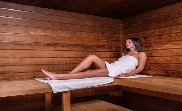 Nuitée magique pour deux avec diner + séance sauna prive - 4* - 13