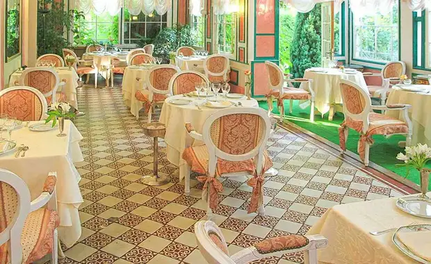 Escapade royale dans un château 4*, avec dîner et spa en Normandie - 4* - 22