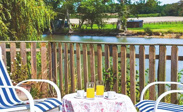 Romance à Saint-Malo avec champagne dans un château du XVIIIème - 4* - 13