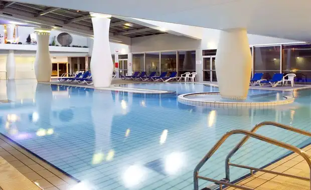 Escapade en famille avec accès au Spa face à la mer - 3* - 17