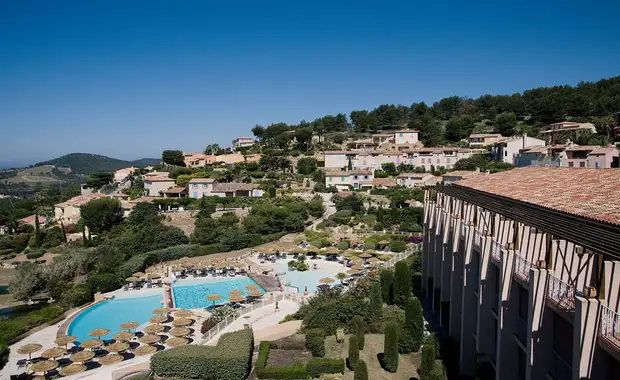 Evasion dans une villa au coeur de la Provence (jusqu'à 6 personnes) - 4* - 12