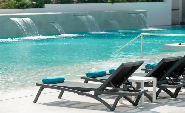 Hôtel L'Azure (vol non inclus) **** - 4
